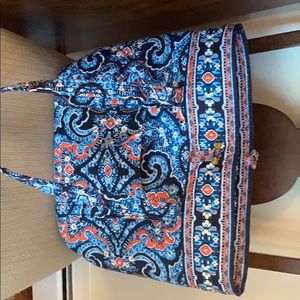 Vera tote in the pattern Marrakesh